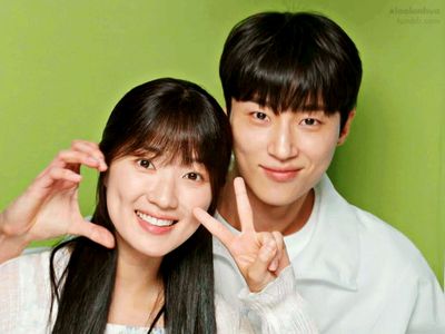 10 Momen Romantis Drakor Lovely Runner, Bikin Fans Baper Guling-Guling