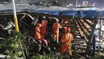 Papan Reklame di India Roboh gegara Hujan, 12 Orang tewas-60 Terluka