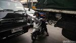 Penampakan Macet Parah di Tanjung Priok, Mengular hingga 8 Km