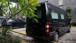 Penampakan Mobil Mercy Sprinter SYL yang Disita KPK