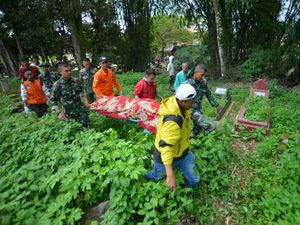 Update Korban Banjir Bandang Sumbar: 48 Jasad Teridentifikasi, 8 Belum