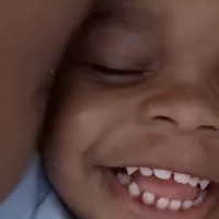 “HAPPIEST BIRTHDAY 2 MY 1st BORN BABY BOY RZA ,” tulis rapper bernama asli Rakim Mayers itu kepada 18,5 juta pengikutnya sembari menyertakan potret anak-anaknya yang jarang terekspos itu. (Foto: instagram/@asaprocky)