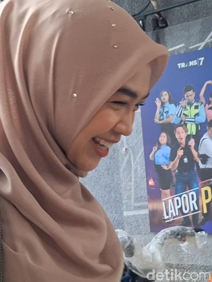 ria ricis Ria Ricis saat ditemui di kawasan Jakarta.