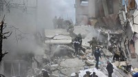 Kementerian Pertahanan Rusia mengatakan serangan itu, yang disebutnya sebagai serangan teroris terhadap wilayah permukiman, terjadi pada pukul 08:40 GMT (16:40 WIB) dan melibatkan sedikitnya 12 rudal.  
