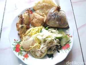 Sedapnya Asam Pedas Rujak Gamel Khas Cirebon