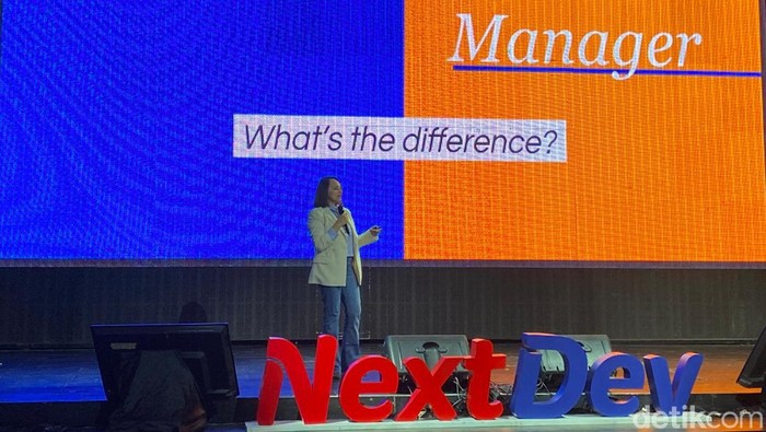 Samira Shihab NextDev Summit Telkomsel 2024