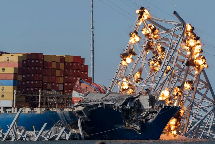 Tabrakan kapal kargo MV Dali dan jembatan Baltimore