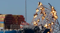 Jembatan Baltimore Diledakkan buat Melepas Kapal yang Terjebak Berminggu-minggu