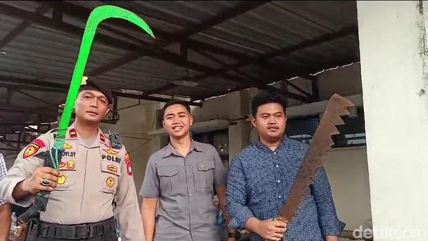 Tawuran pelajar di Sumedang Tawuran pelajar di Sumedang