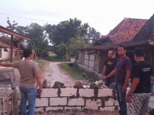 Berawal 2 Tetangga Tak Akur, Warga di Gabusan Blora Menembok Jalan
