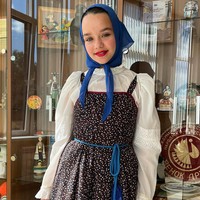 Ia pertama kali jadi sorotan pada 2017. Ketika itu, Anastasiya sudah menjadi model cilik yang cukup sukses. Ia sering membintangi berbagai pemotretan brand busana anak, termasuk Chobi Kids dan Kenguru. Foto: Instagram Anastasiya Knyazeva