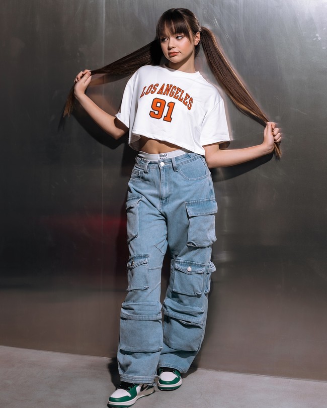 Selain memamerkan pose cantiknya sebagai model, di Instagram Anastasiya juga sering menampilkan kemampuannya dance dan mengikuti tren yang viral. Foto: Instagram Anastasiya Knyazeva