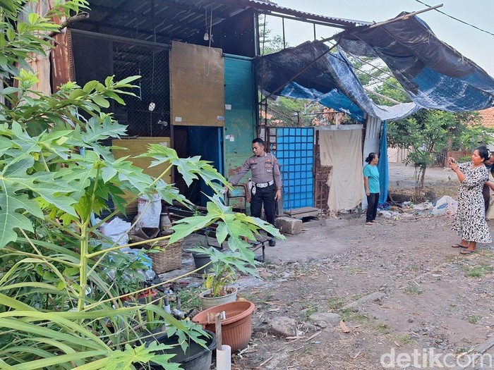 Lokasi penemuan bayi laki-laki yang dibuang di Cepu, Blora, Minggu (12/5/2024).