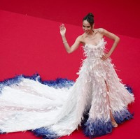 Cinta Laura kembali ke Cannes Film Festival di Cannes, Prancis. Tahun ini, ia juga mendapat kesempatan untuk bertemu para nama besar di industri hiburan dunia. (Foto: REUTERS/Stephane Mahe)