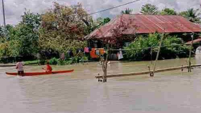 Kondisi banjir di Desa Pombakka, Luwu Utara, Sulawesi Selatan (Sulsel).