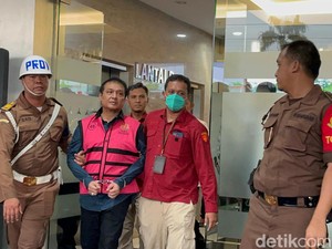 Kejagung Tetapkan Eks Kanwil Bea Cukai Riau Jadi Tersangka Kasus Impor Gula