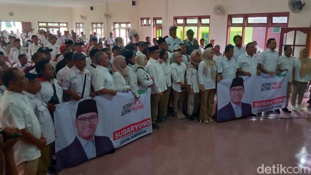 Jajaran DPC partai Gerindra Klaten deklarasi Sudaryono maju Pilgub.