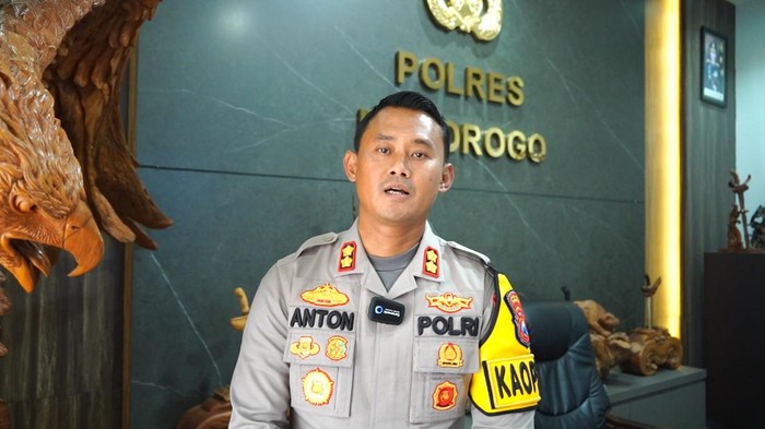 Kapolres Ponorogo AKBP Anton Prasetyo