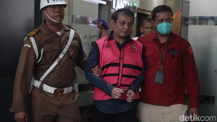 Kasus Impor Gula, Kejagung Tahan Eks Kanwil Bea Cukai Riau Kasus Impor Gula, Kejagung Tahan Eks Kanwil Bea Cukai Riau