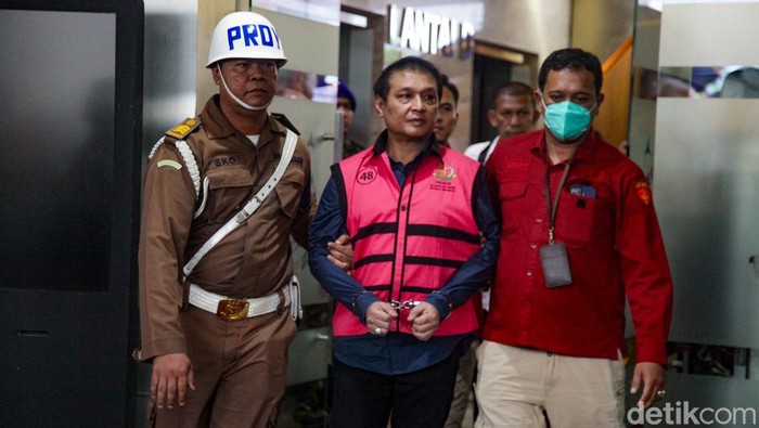 Kasus Impor Gula, Kejagung Tahan Eks Kanwil Bea Cukai Riau Kasus Impor Gula, Kejagung Tahan Eks Kanwil Bea Cukai Riau