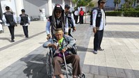 Penyelenggaraan ibadah haji 1445 H/2024 kembali mengusung tagline Haji Ramah Lansia. Tercatat sebanyak 45.678 jemaah di atas usia 65 tahun ke atas atau 21,41 persen dari total jemaah haji Indonesia yang mencapai 241 ribu orang.  