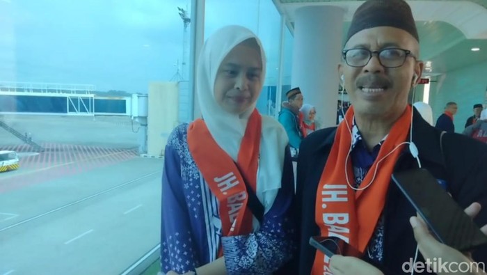 Nadifa JCH termuda asal Babel berangkat haji gantikan ibu yang meninggal.