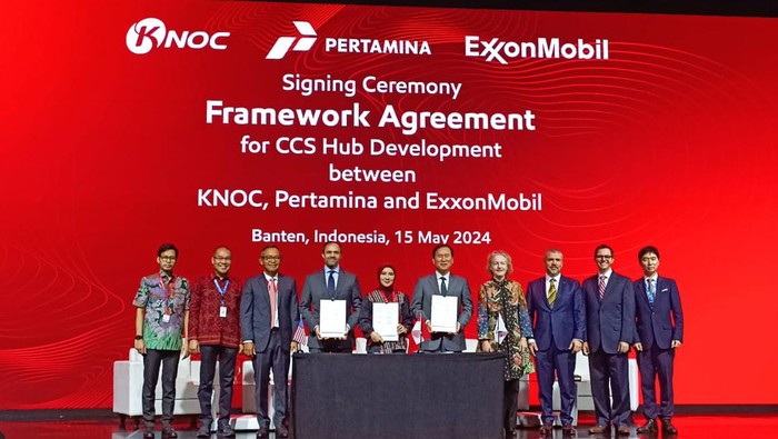Pertamina dan ExxonMobil Gandeng BUMN Korea buat Pengembangan Bisnis Simpan Karbon.