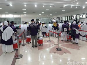 Jemaah Haji yang Lewat Mecca Route Bisa Lihat Izin Haji di Aplikasi Tawakkalna
