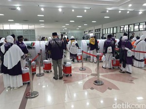 Jemaah Haji yang Lewat Mecca Route Bisa Lihat Izin Haji di Aplikasi Tawakkalna