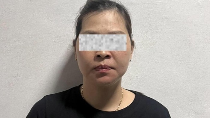 Tampang orang tua siswa yang pukul anak angota DPRD Belitung.