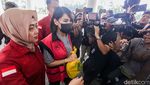 Tenteng Tas Belanja, Helena Lim Siap Diperiksa Kejagung