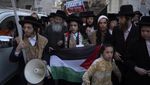 Tolak Zionisme, Yahudi Ultra-Ortodoks Bakar Bendera Israel