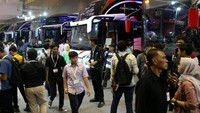 Karoseri Laksana dan Tentrem menampilkan bus listrik yang dirakit secara lokal di karoseri mereka. 
