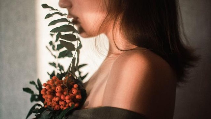 Aroma wangi, wewangian, penciuman.