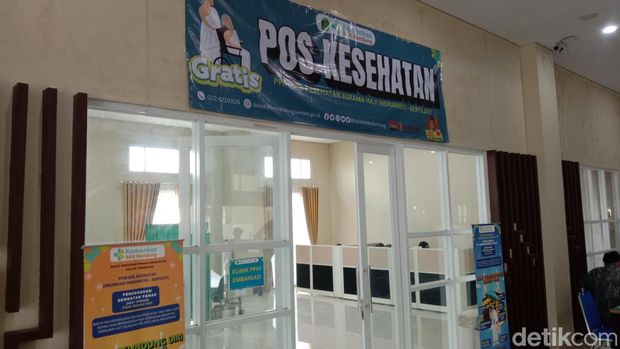 Calon haji di Embarkasi Kertajati Kabupaten Indramayu siap diberangkatkan ke Tanah Suci