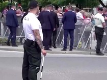 Detik-detik PM Slovakia Ditembak Kakek 71 Tahun di Handlova