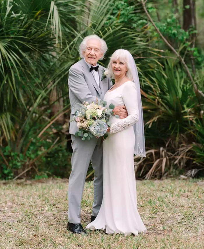 Elaine Hall dan Roland Passaro