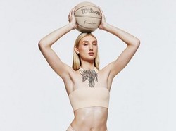 Foto: Atlet Basket Pemotretan Pakaian Dalam, Pesonanya Bak Model Lingerie