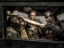 Sinopsis Mad Max: Fury Road, Kisah Perebutan Sumber Daya di Dunia Distopia