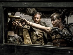 Sinopsis Mad Max: Fury Road, Film Charlize Theron di Bioskop Trans TV
