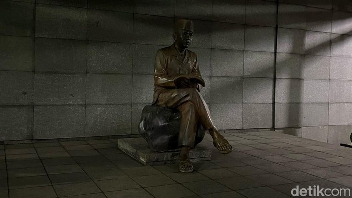 Patung Soekarno di kawasan Monumen Penjara Banceuy, Kota Bandung.