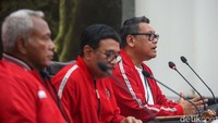 Ketua DPP PDIP Djarot Syaiful Hidayat mengatakan bahwa partainya akan menyampaikan sikap politik pascapemilu dalam Rapat Kerja Nasional (Rakernas) ke-5 pada akhir Mei mendatang.  