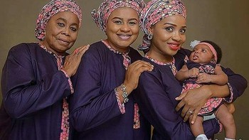 4 generasi dengan busana yang sama. Foto: boredpanda