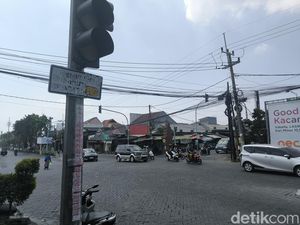 Respon Dishub Gresik Saat Rambu Lalu Lintas Jadi Sasaran Vandalisme