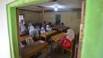Sekolahnya Hancur, Siswa di Agam Menumpang Belajar ke SD Lain
