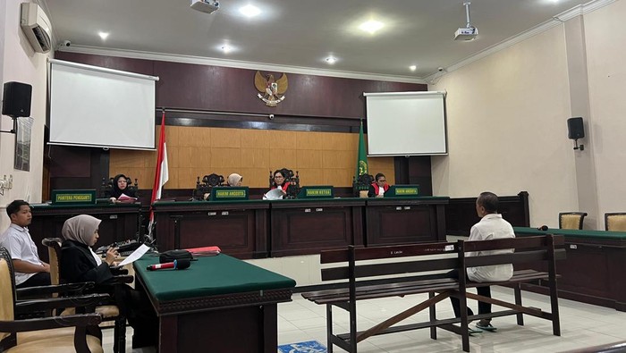 Sidang putusan Sutar, terdakwa penggendam di Mojokerto