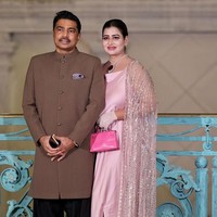 Sudha Reddy adalah istri dari Krishna Reddy merupakan pengusaha asal India. Hidup mewah di kotanya, Sudha hingga dijuluki sebagai ‘Ratu Hyderabad’, salah satu kota terbesar di India. Foto: dok. Instagram @sudhareddy.official