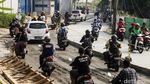 Ada Peninggian Jalan di Maruga, Lalin Depan Pemkot Tangsel Macet