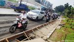 Ada Peninggian Jalan di Maruga, Lalin Depan Pemkot Tangsel Macet