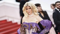 Foto: Artis Swedia Tampil Riskan Tanpa Underwear di Red Carpet Cannes 2024